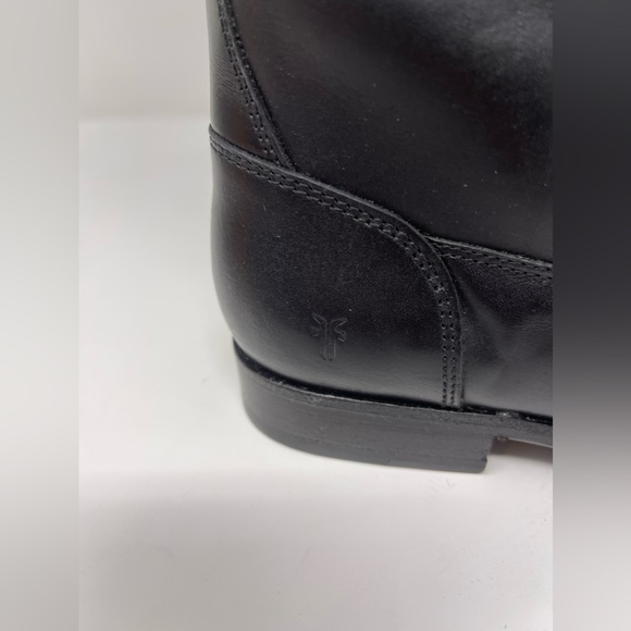 Frye Melissa Tall Wide Calf Boots is a must have classic. - Picture 4 of 6